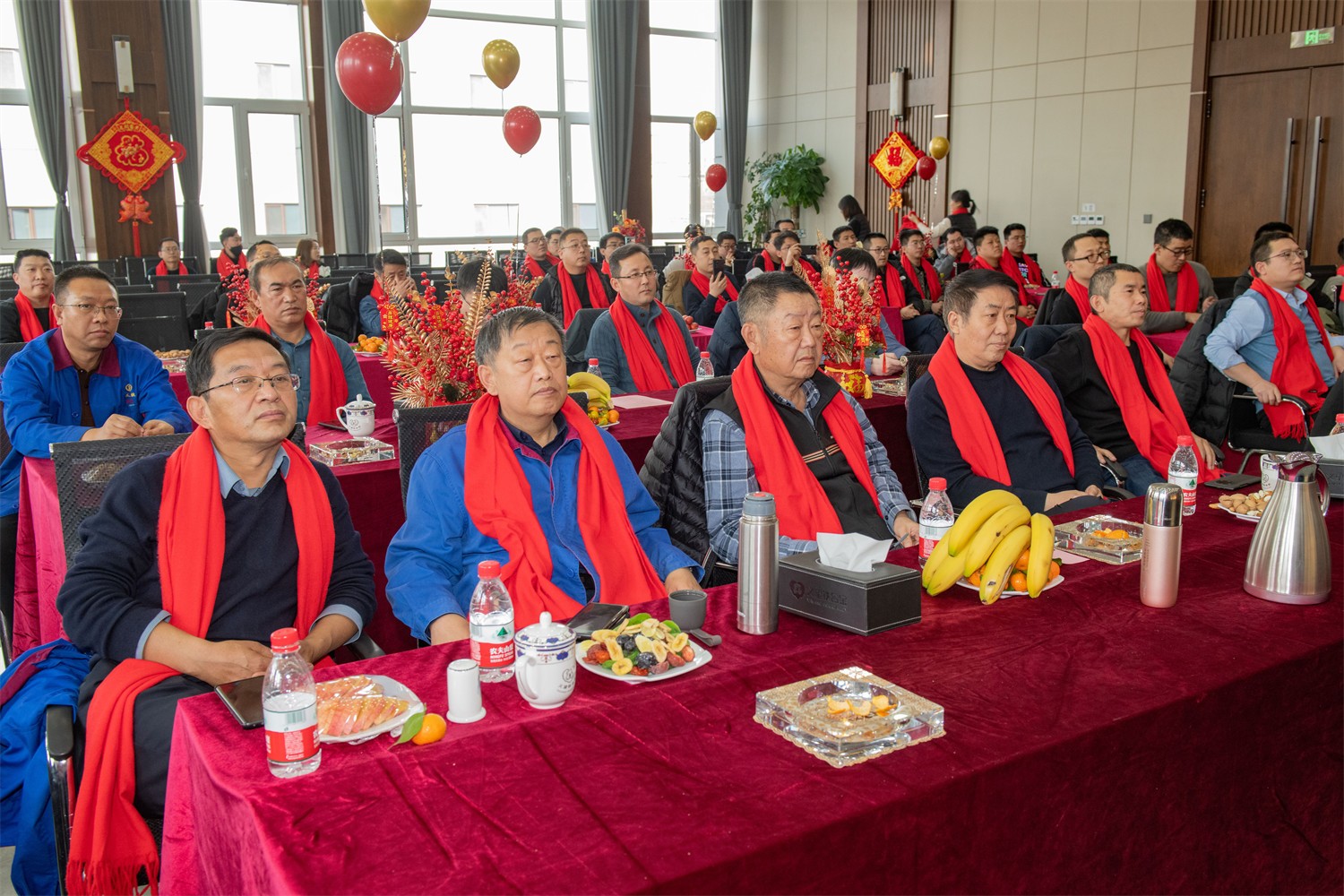 “点亮青春，圆梦义铁”公司青年人才联谊会成功举办